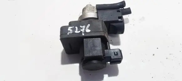 Renault Scenic II - Grand scenic II Turbo solenoid valve 82002704