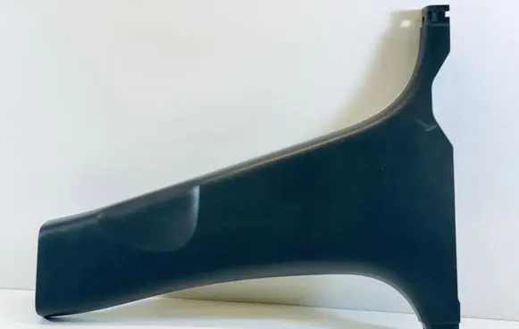 (B) pillar trim (bottom)