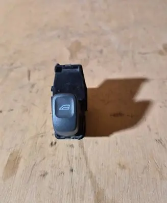 Volvo V70 Light switch 19206