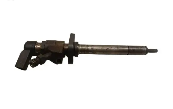 Volvo V50 Fuel injector 9657144580
