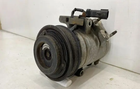 Chrysler 300 - 300C Air conditioning (A/C) compressor (pump) 10S17C 4472205551