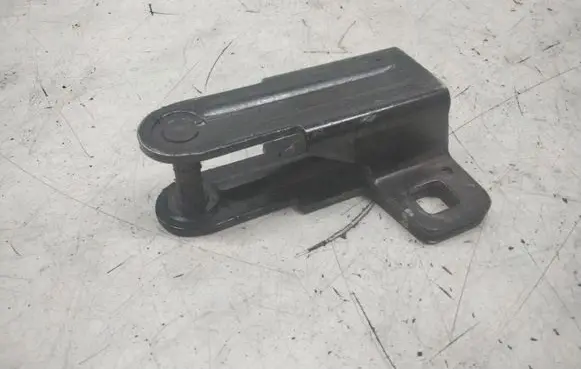 BMW X5 E53 Tailgate lock loop/hook striker 51248408956 F00P0Z0