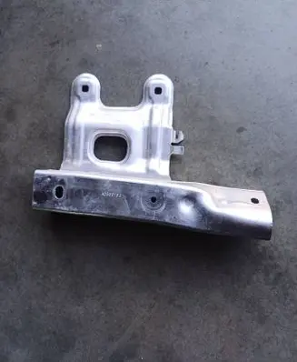 BMW 3 F30 F35 F31 Radiator support slam panel bracket 7289910 10031013