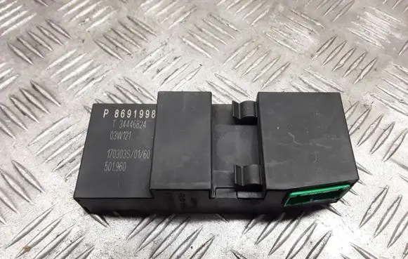 Volvo XC90 Other control units/modules P8691998 34446824 170303S