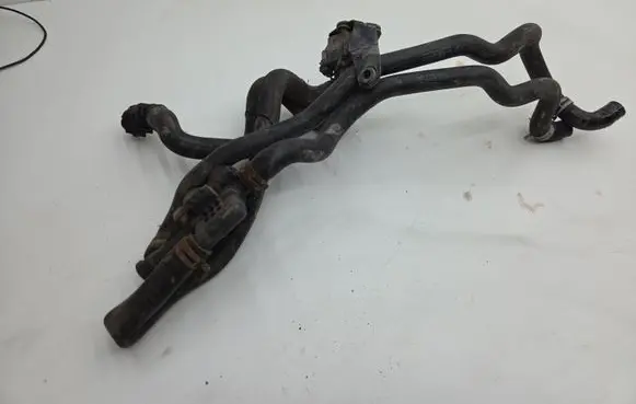 BMW 5 F10 F11 Coolant heater control valve 1147412200