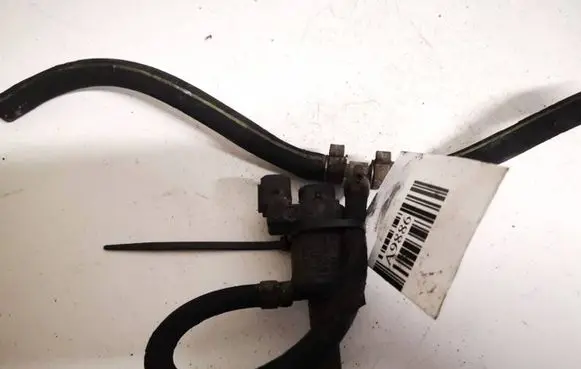 Volvo S40, V40 Turbo solenoid valve 30611668