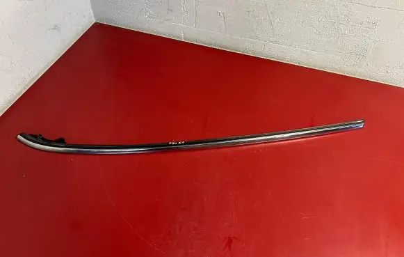 Mini One - Cooper F56 F55 Rear side glass trim 7300019