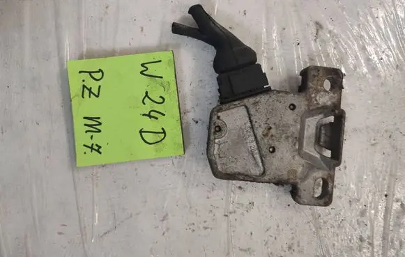 Volkswagen Golf IV Tailgate lock latch 1J6827505