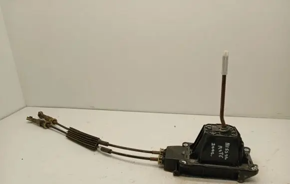 Nissan Note (E11) Gear shifter/selector 3550210