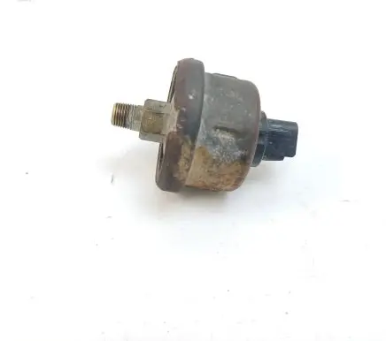 Toyota Tundra II Oil pressure sensor 