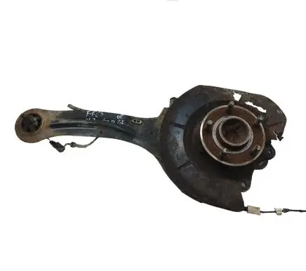 Ford Focus Rear wheel hub BV615A968BNB