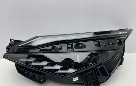 Nissan Qashqai J12 Headlight/headlamp 26060