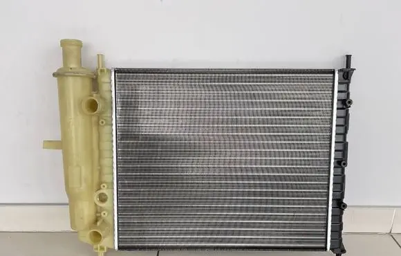 Fiat Marea Coolant radiator 7776508 7776507 46480388