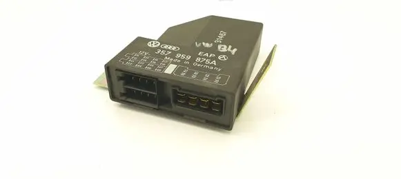 Volkswagen PASSAT B4 Comfort/convenience module 357959875A
