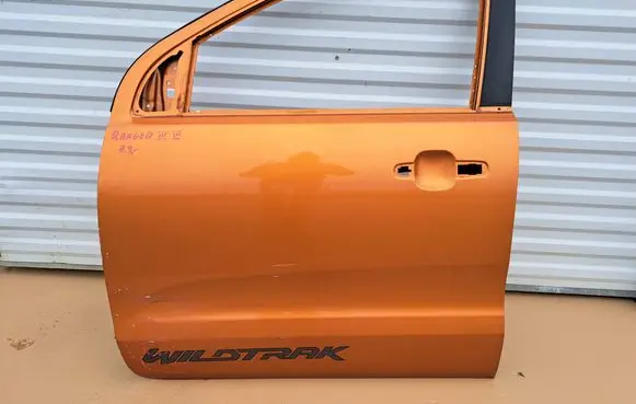 Ford Ranger IV Front door 