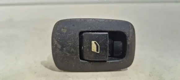 Citroen C4 Grand Picasso Electric window control switch 11662