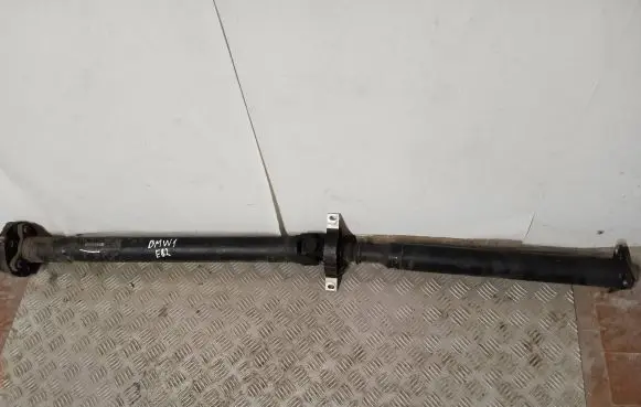 BMW 1 E82 E88 Drive shaft (set) 7526136