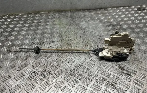 Audi Q7 4M Front door lock 4M1837015F
