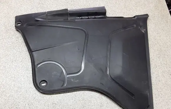 Mercedes-Benz S W222 Wiper trim A2226800407