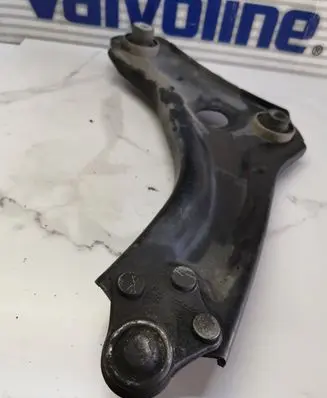 Renault Megane IV Front lower control arm/wishbone 545057449R