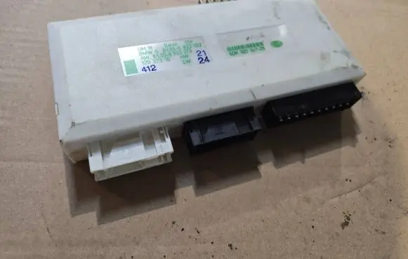 BMW 5 E39 Comfort/convenience module 6922152 6922273 12037310
