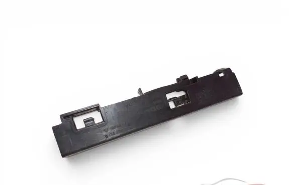 Audi A6 S6 C7 4G Front bumper mounting bracket 4G0853921B