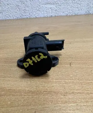 Peugeot 607 Turbo solenoid valve 0928400414 D7162