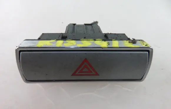 Ford Mondeo Mk III Hazard light switch 13A350AB
