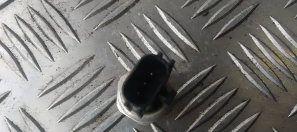 KIA Carens I Air conditioning (A/C) pressure sensor 728MX2 42CP812