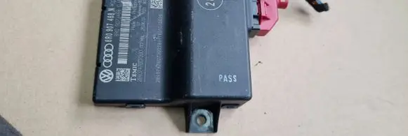 Audi Q5 SQ5 Gateway control module 8R0907468N 2840747607300