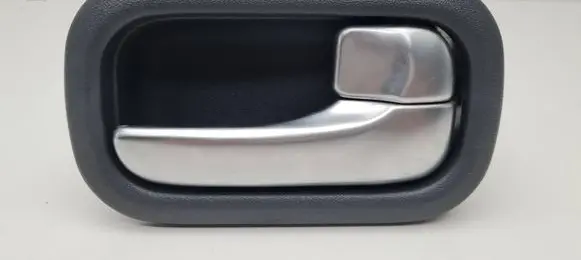 Nissan Almera N16 Front door interior handle 