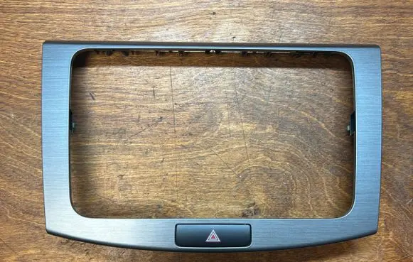 Volkswagen PASSAT B7 Radio/GPS head unit trim 3AA858069H