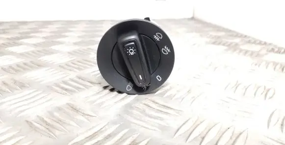 Skoda Octavia Mk3 (5E) Light switch 5E0941431F