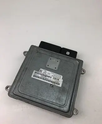 Dodge Caliber Engine control unit/module ECU P68000128AC