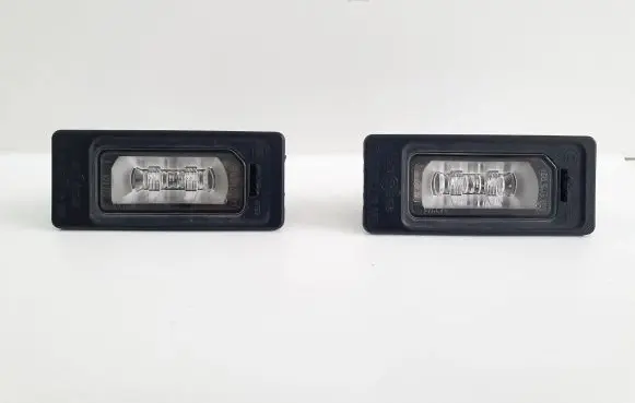 Audi Q7 4M Number plate light 4G0943021