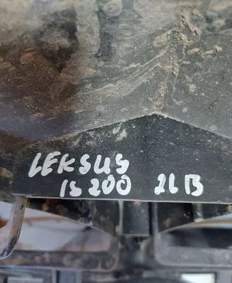 Lexus IS 200-300 Steering wheel 609211