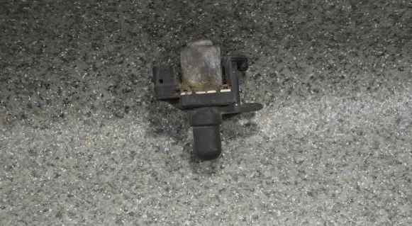 BMW 3 E36 Coolant heater control valve 8391418 1147412052