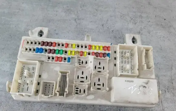 Fuse box set