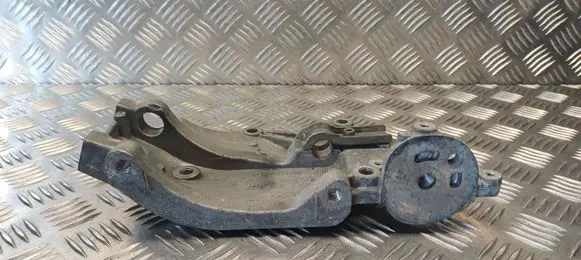 Peugeot 407 Generator/alternator bracket 9650034280