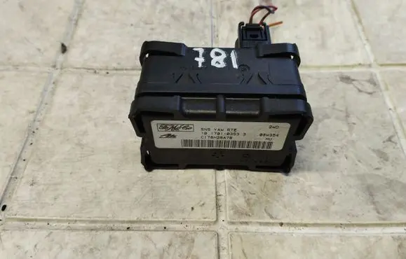 Ford C-MAX I ESP acceleration yaw rate sensor 10170103533 CI78H28A7B