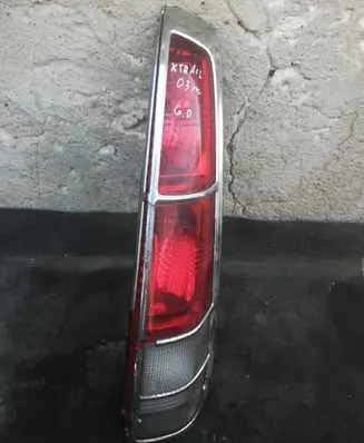 Nissan X-Trail T30 Rear/tail lights
