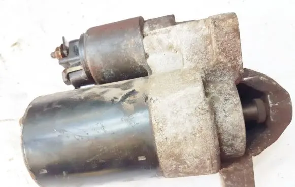 Peugeot 206 Starter motor 0001116003