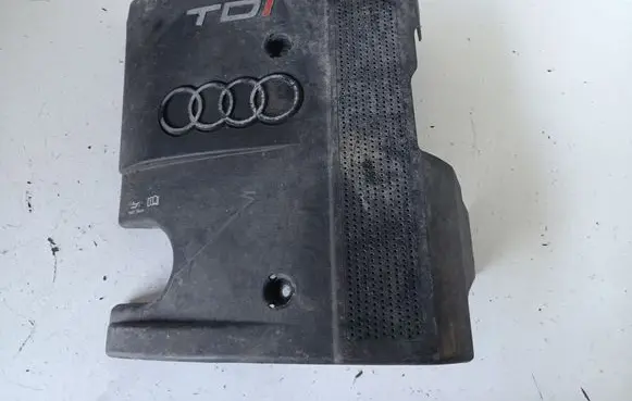Audi A4 S4 B5 8D Engine cover (trim) 028103935Q