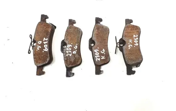 Toyota Yaris Brake pads (rear) 044660D010