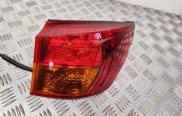 Lexus IS 220D-250-350 Rear/tail lights 5340