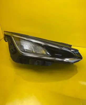 KIA EV6 Headlight/headlamp A5170465
