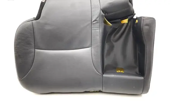 Citroen C-Crosser Rear seat 