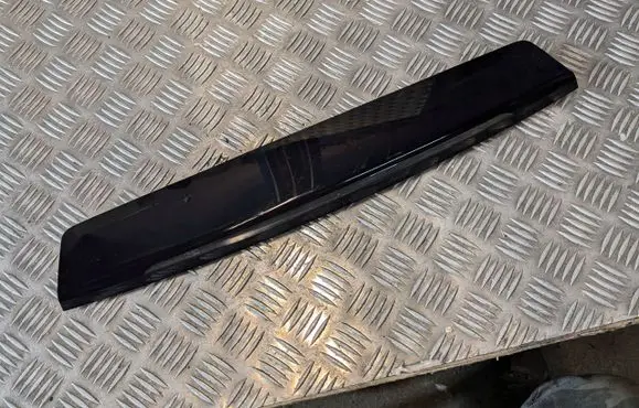 Ford Mustang Mach-E Third/center stoplight LJ8B13A601AB
