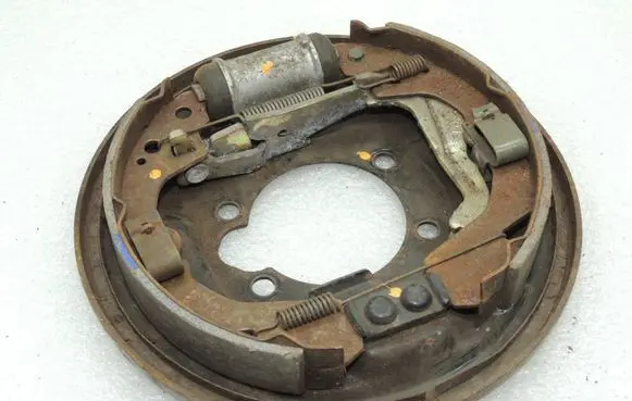 Suzuki Liana Drum brake (rear) 5310260G01 5310260G00