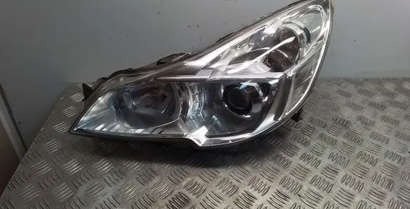 Subaru Legacy Headlight/headlamp